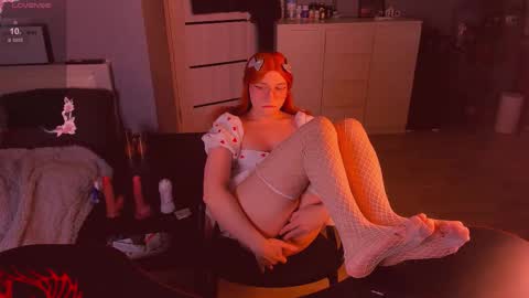 Sue online show from January 11, 10:48 pm