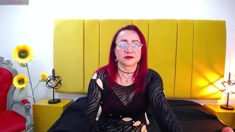 Foxy miilf online show from September 14, 1:21 pm