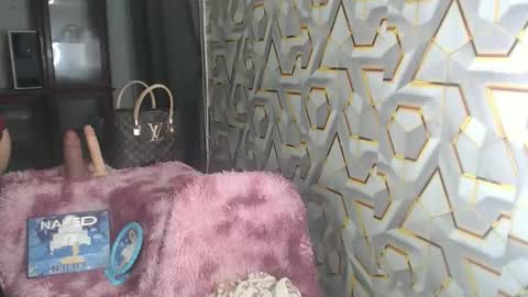 foxy_shantal online show from September 22, 11:51 pm