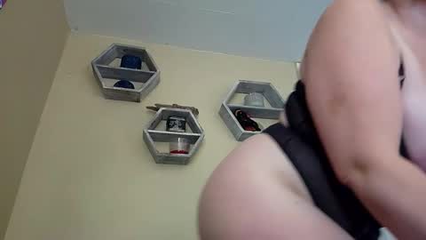 foxyanjel online show from October 23, 3:55 pm