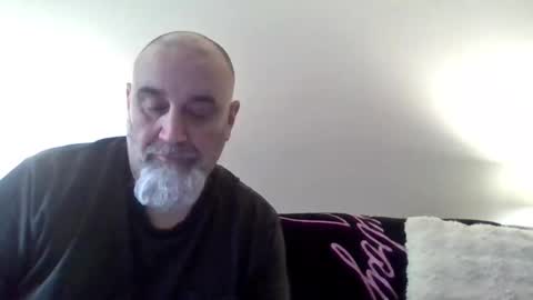 Snapshot of foxyfang chatting on May 22, 1:17 pm foxyfang online show from May 22, 1:17 pm