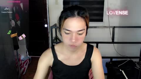 Snapshot of foxyinnocentstar chatting on December 9, 6:55 am jenny online show from December 9, 6:55 am