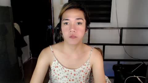 Snapshot of foxyinnocentstar chatting on December 11, 8:04 am jenny online show from December 11, 8:04 am