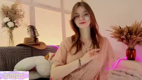 foxysecret_ online show from April 12, 6:24 pm
