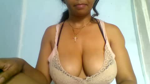 fracisca2204 online show from December 5, 4:10 am