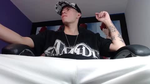 Fran online show from January 8, 2:46 am