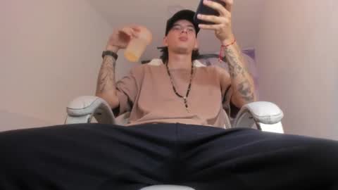 Fran online show from April 5, 2:53 am