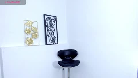 FRAN DESS online show from February 25, 8:41 pm