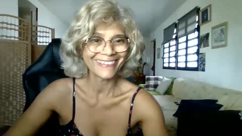 francelune online show from February 3, 12:57 pm