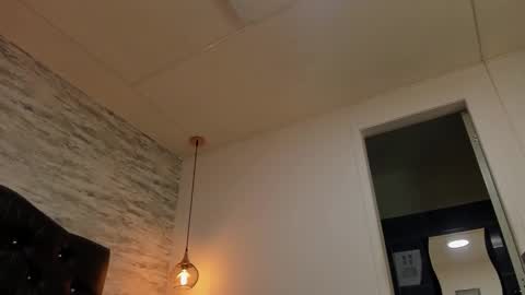 Snapshot of francesca_bbw chatting on February 17, 3:14 am online show from February 17, 3:14 am