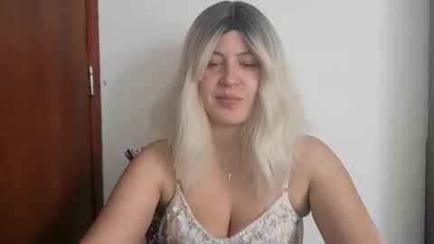 Francesca online show from October 27, 6:23 pm