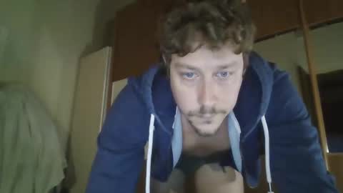 francesco_831115 online show from October 13, 5:46 pm