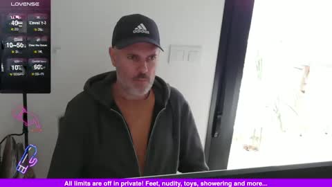 francescoes online show from January 20, 1:32 pm