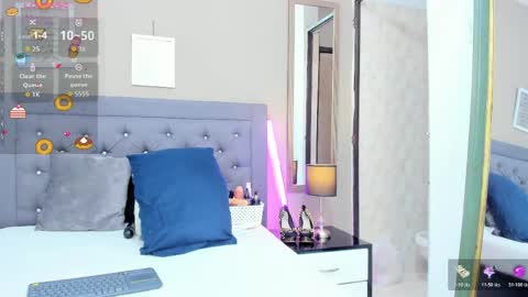 Snapshot of franchescaa chatting on May 14, 9:32 pm Victoria Franchesca online show from May 14, 9:32 pm