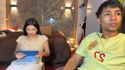 Snapshot of francheska_baby chatting on October 22, 6:57 am Dynamic roles online show from October 22, 6:57 am