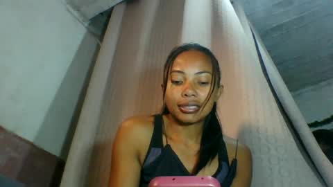 Snapshot of francine1507 chatting on June 16, 4:48 am francine1507 online show from June 16, 4:48 am