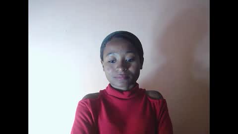 Snapshot of francine925426 chatting on November 11, 10:26 am francine925426 online show from November 11, 10:26 am