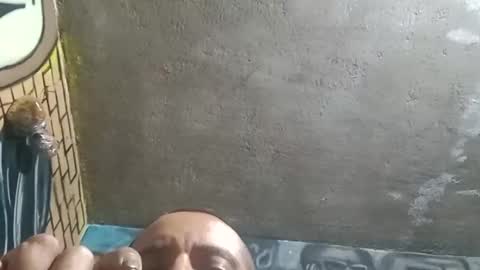 franciscojavierborja01 online show from October 6, 7:06 am