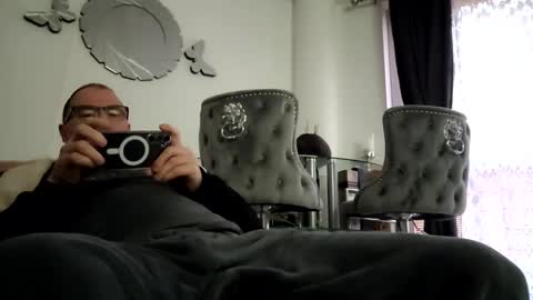 Snapshot of franciscomalin chatting on March 10, 7:10 am franciscomalin online show from March 10, 7:10 am