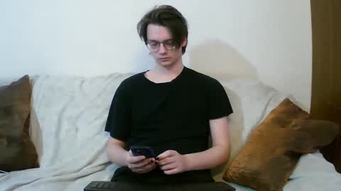 Snapshot of francisgray chatting on February 18, 2:24 pm Frank online show from February 18, 2:24 pm