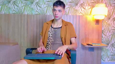 Franco online show from October 14, 9:04 pm