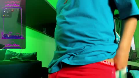 Snapshot of franco_rizzo01 chatting on January 19, 11:00 pm frank online show from January 19, 11:00 pm