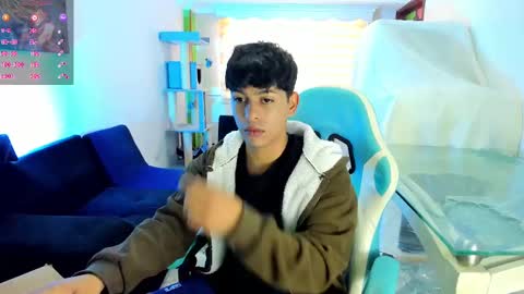 Snapshot of franco_rizzo01 chatting on September 25, 8:34 pm frank online show from September 25, 8:34 pm