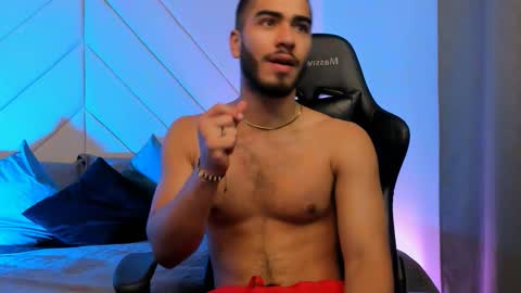 Snapshot of francobanderas1 chatting on January 19, 2:32 pm FRANCO online show from January 19, 2:32 pm