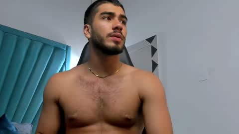 Snapshot of francobanderas1 chatting on February 7, 2:59 am FRANCO online show from February 7, 2:59 am