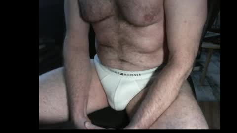 Snapshot of francois4059 chatting on April 1, 3:09 pm Franois online show from April 1, 3:09 pm