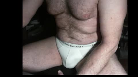 Snapshot of francois4059 chatting on April 3, 5:49 am Franois online show from April 3, 5:49 am