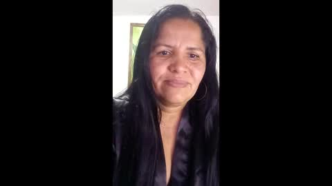 Snapshot of francy_froz chatting on January 16, 5:00 am francy froz online show from January 16, 5:00 am