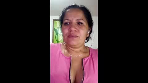 Snapshot of francy_froz chatting on February 12, 3:12 am francy froz online show from February 12, 3:12 am