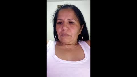 Snapshot of francy_froz chatting on February 15, 3:58 am francy froz online show from February 15, 3:58 am