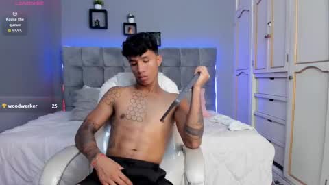 frank98_ online show from September 10, 2:11 am