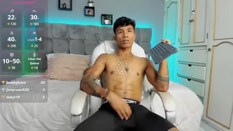 frank98_ online show from September 18, 2:02 am
