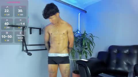 frank98_ online show from October 1, 8:04 pm