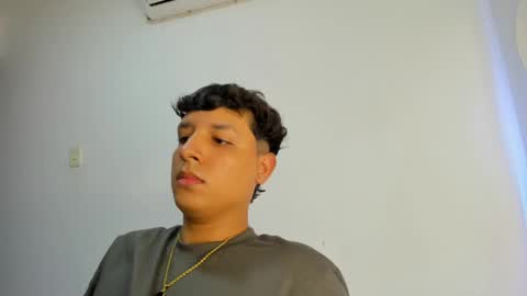 Castiglioni online show from March 1, 5:05 pm