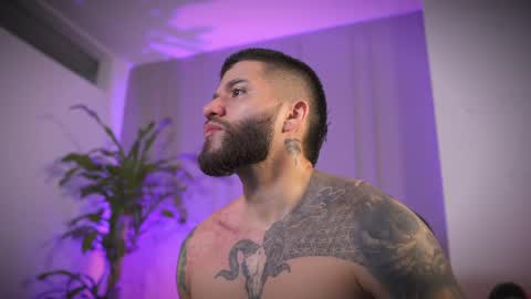 Frank Farrell. Hey remember to give me a thumbs up Ty online show from April 2, 7:44 pm