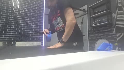 frankievw9 online show from September 27, 2:16 am