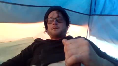 Snapshot of franklyzappa chatting on November 11, 9:26 pm Girth Brookes online show from November 11, 9:26 pm