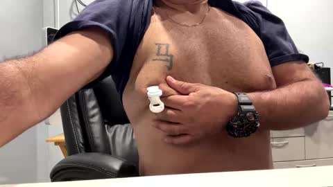 Snapshot of frankyjones8989 chatting on October 16, 5:41 am Frany online show from October 16, 5:41 am