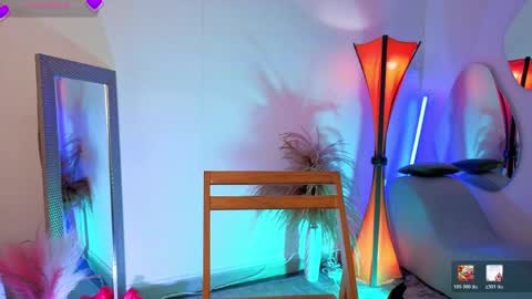 Fransheska online show from May 7, 11:37 am