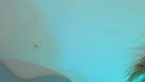 Snapshot of fransheskarossi_ chatting on June 26, 11:25 am Fransheska online show from June 26, 11:25 am
