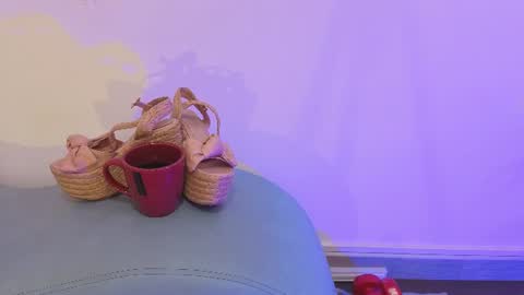 Snapshot of fransheskarossi_ chatting on June 28, 11:38 am Fransheska online show from June 28, 11:38 am