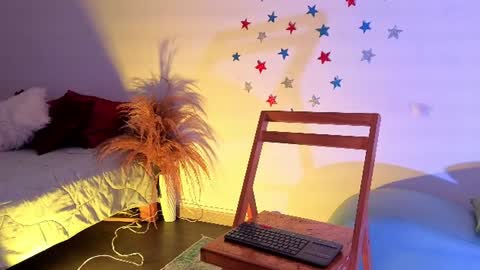 Snapshot of fransheskarossi_ chatting on July 17, 11:28 am Fransheska online show from July 17, 11:28 am