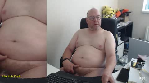 Snapshot of fransje_ chatting on May 16, 6:32 am Fransje online show from May 16, 6:32 am
