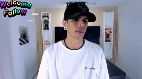 Franvill trato online show from October 10, 7:46 pm