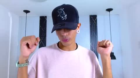 Franvill trato online show from October 29, 8:10 pm