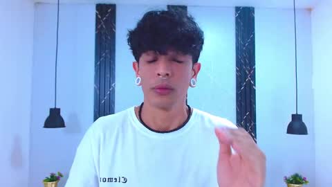 Franvill trato online show from November 8, 7:12 pm